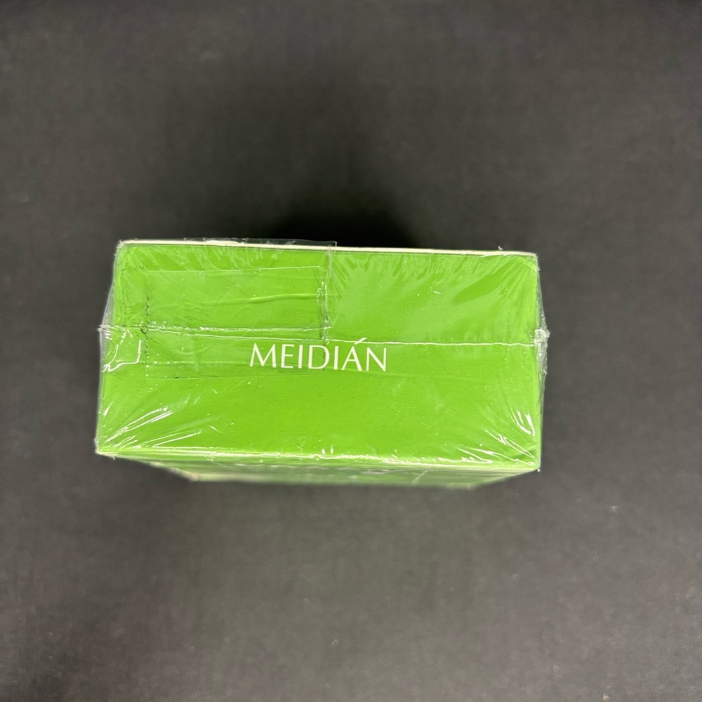 Green Mask Stick - Picture 6 of 6